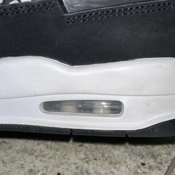 AIR Jordan 4 White Thunder Retro Kids Sneakers Black White - Picture 7 of 9